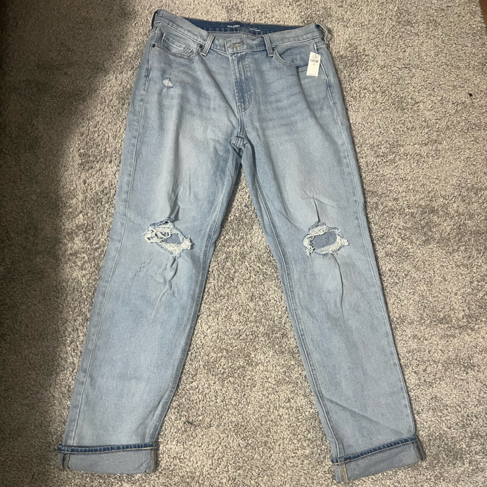 Old Navy Light Blue Distressed Women's Jeans NO Offers